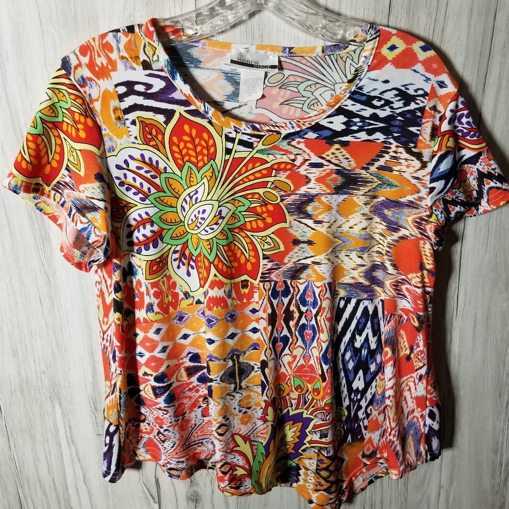 Mirror Image Women's Multi-Color Print Short Sleeve TShirt